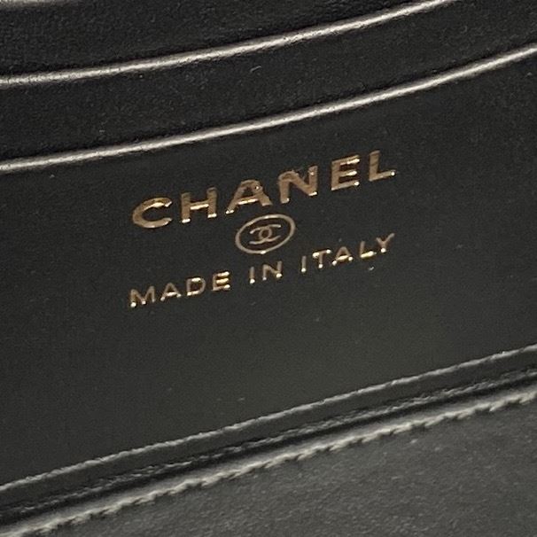 Ch**el cosmetic bags